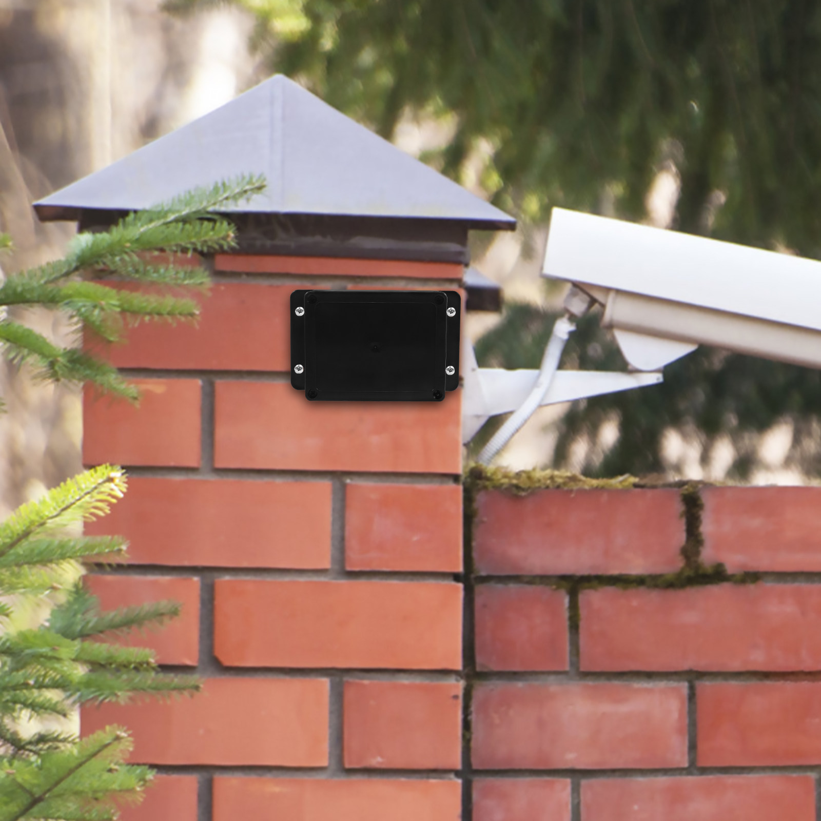Outdoor Power Distribution Panel - Waterproof Plastic Electrical Junction Box Outdoor