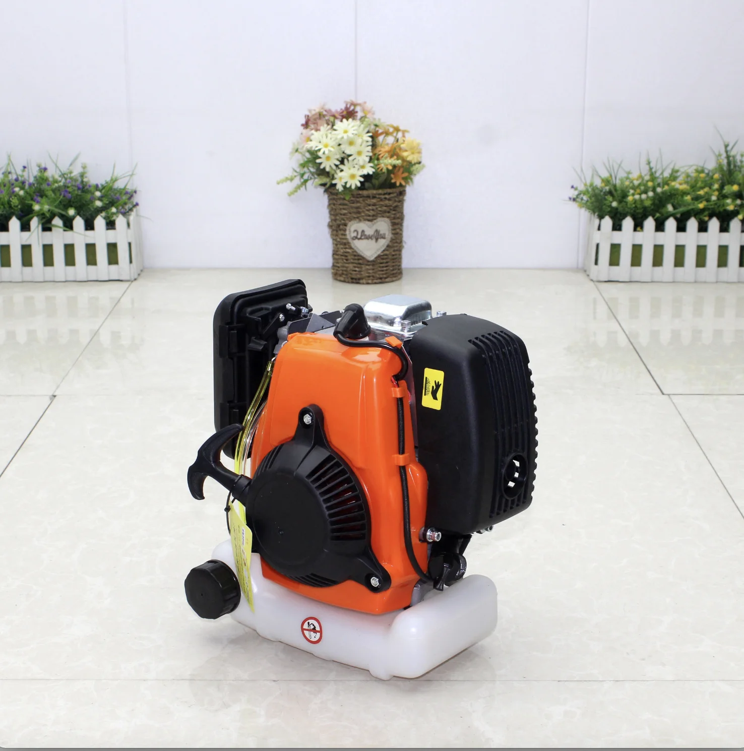 53.2CC 1.5KW 6800R/MIN 4-Strok - Outdoor Power Brush review and price