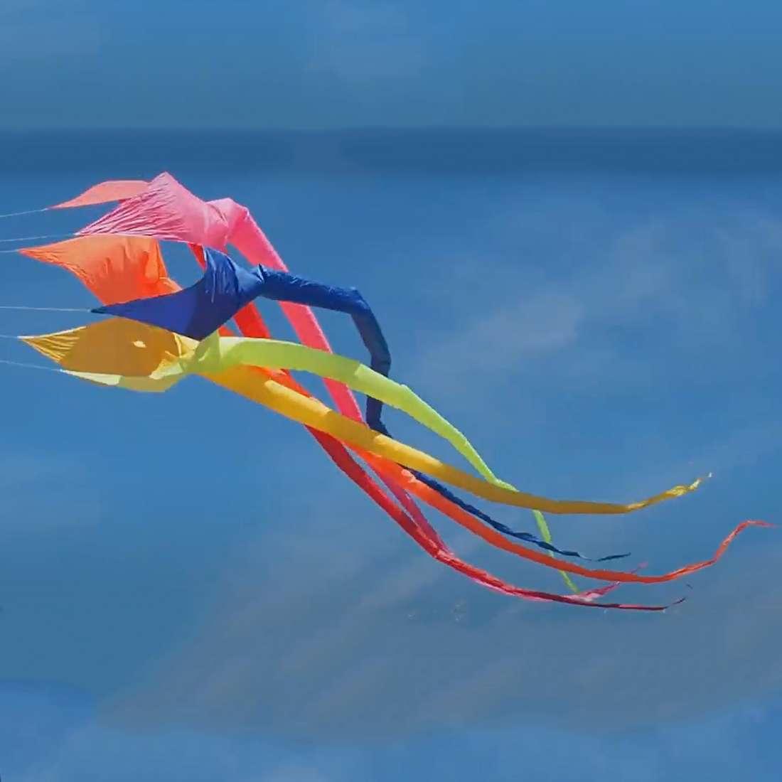6.5M 3D Rainbow Rotating Soft  - Outdoor Power Reel review and price